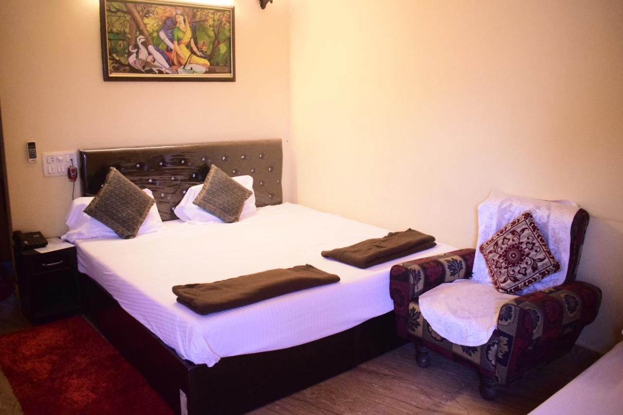 Ds Residency Varanasi-Prime Location-Parking Екстер'єр фото