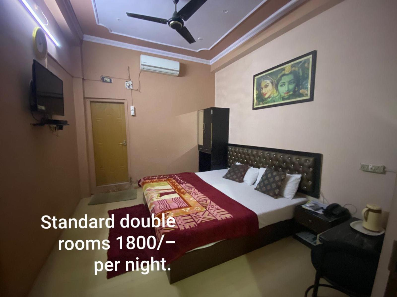 Ds Residency Varanasi-Prime Location-Parking Екстер'єр фото