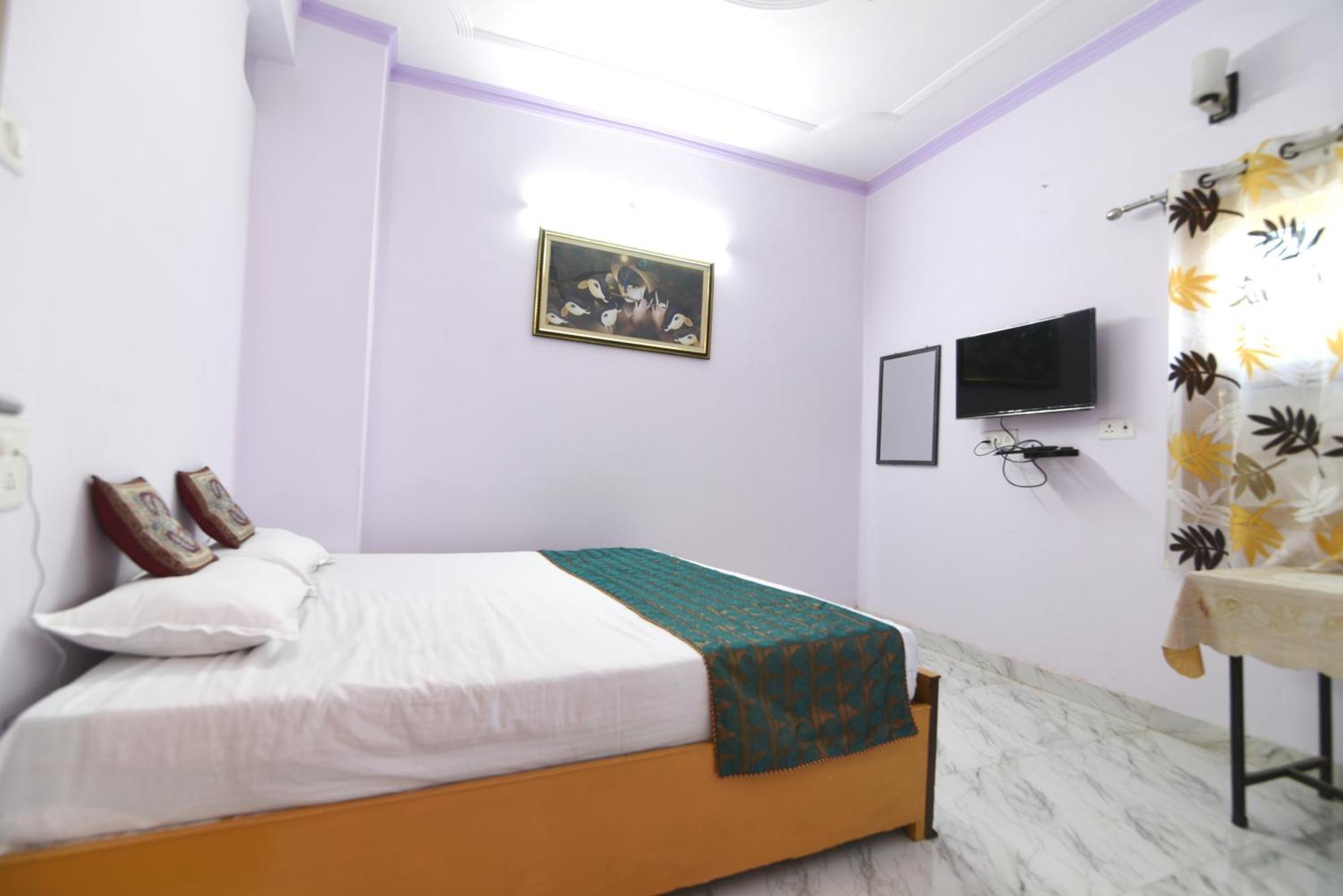 Ds Residency Varanasi-Prime Location-Parking Екстер'єр фото