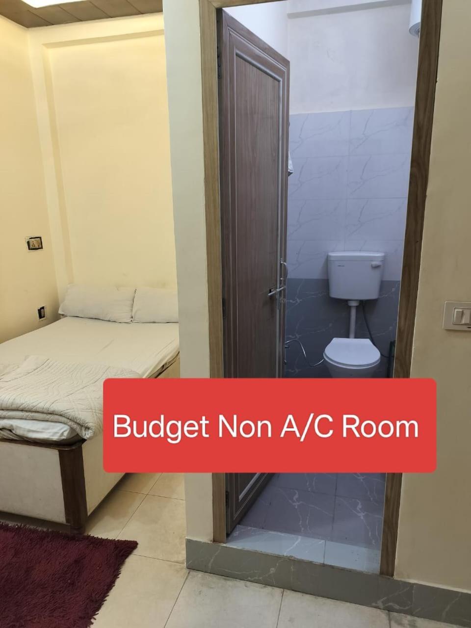 Ds Residency Varanasi-Prime Location-Parking Екстер'єр фото